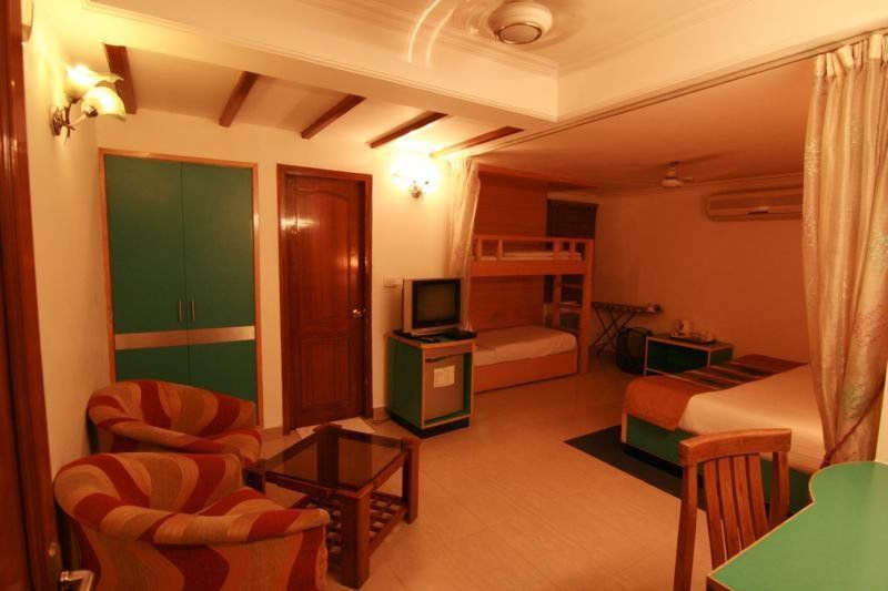 Hotel Sri Nanak Continental Delhi  Camera foto